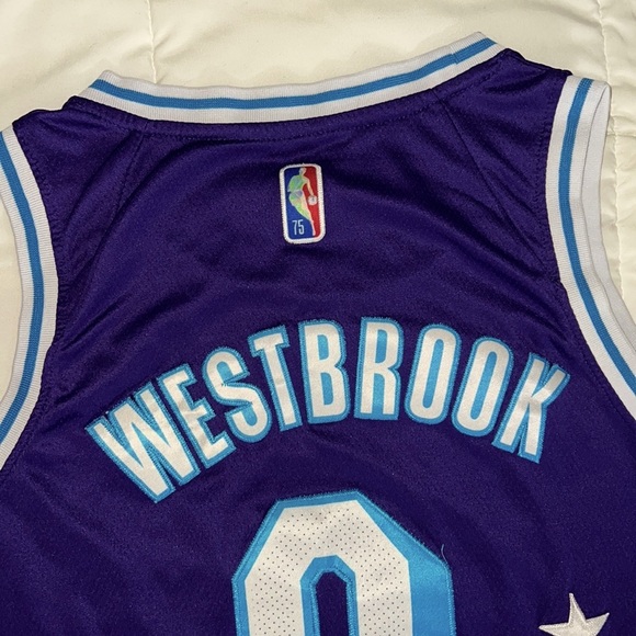 Los Angeles Lakers CityEdition:Russel Westbrook Nike Dri-FIT NBA Swingma… - Picture 5 of 5